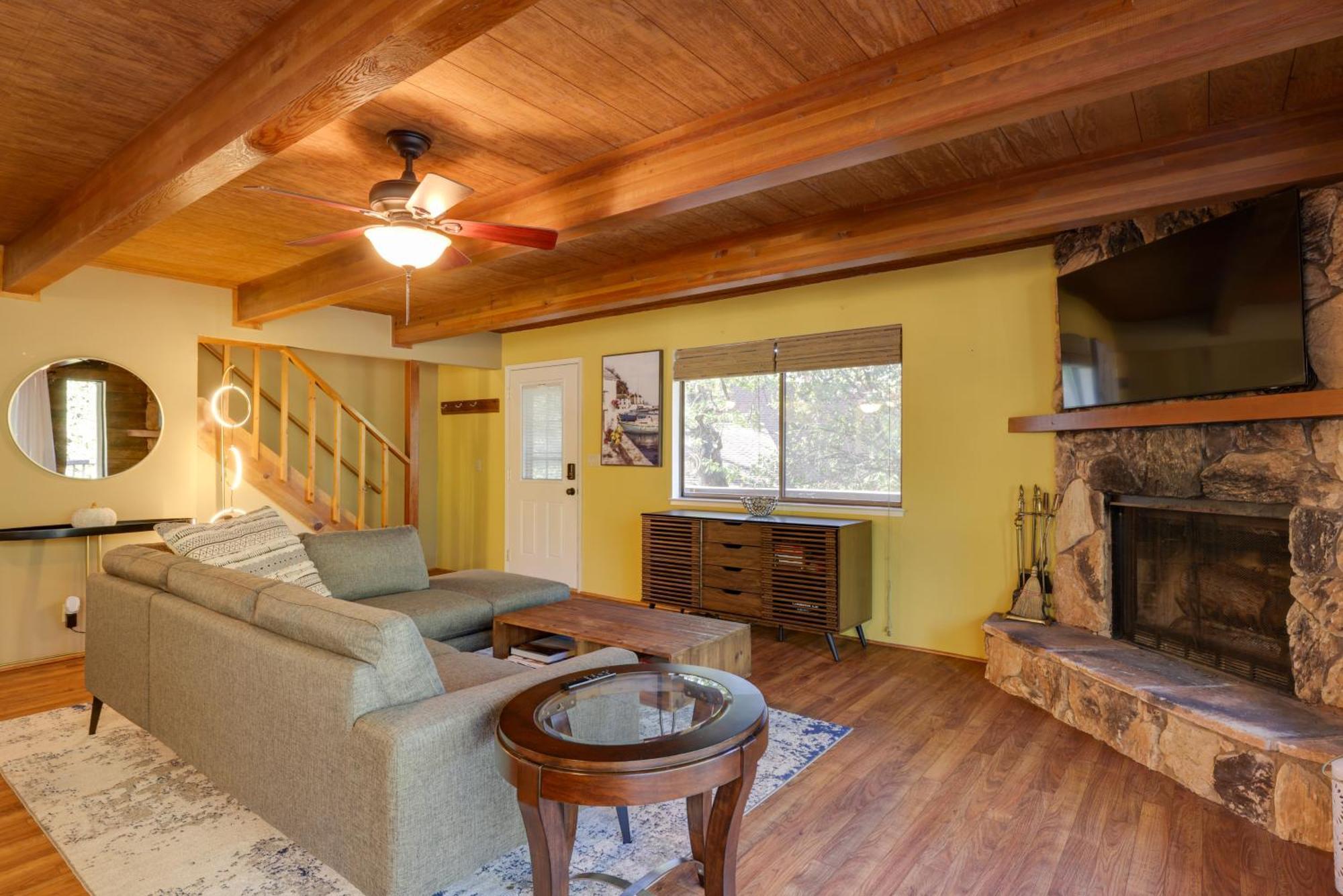 Spacious Groveland Cabin With Wraparound Deck! المظهر الخارجي الصورة