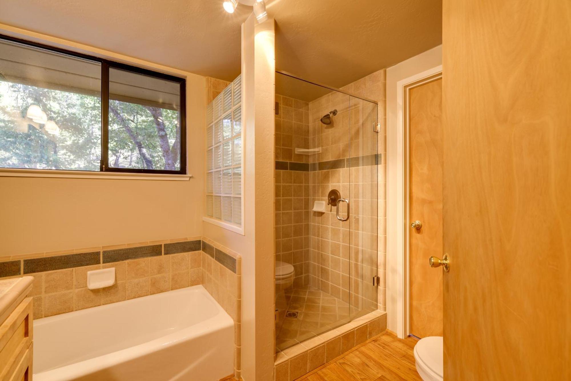 Spacious Groveland Cabin With Wraparound Deck! المظهر الخارجي الصورة