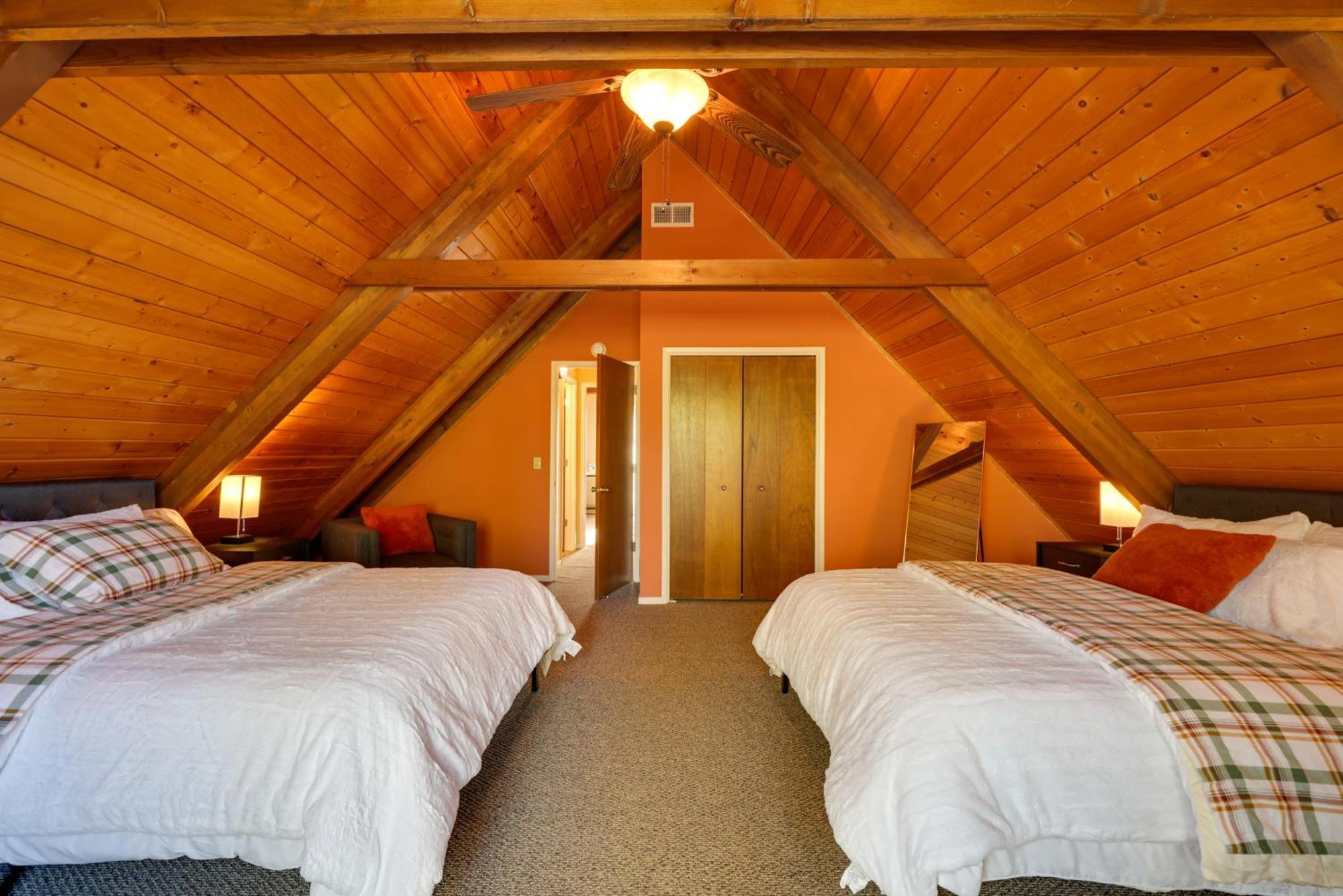 Spacious Groveland Cabin With Wraparound Deck! المظهر الخارجي الصورة